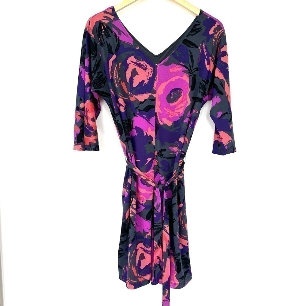 Mexx mini dress with v-neck and v-back, dolman cut, belted, stretch knit